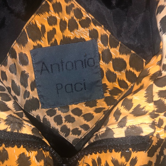 Animal print windbreaker - Picture 4 of 5
